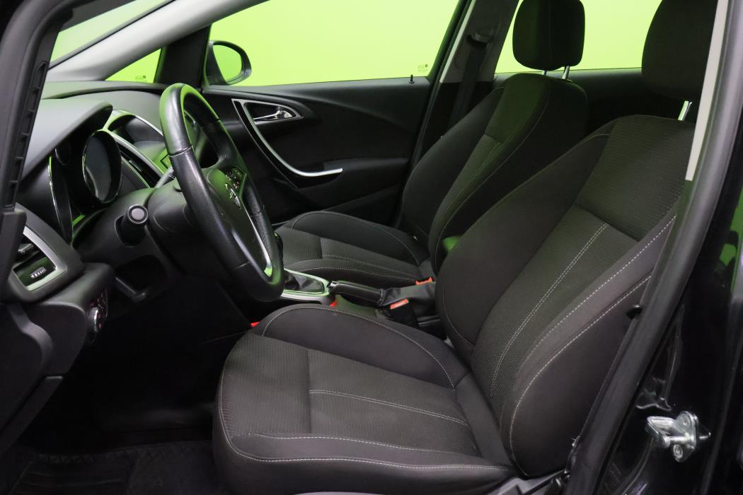 Opel Astra 2014