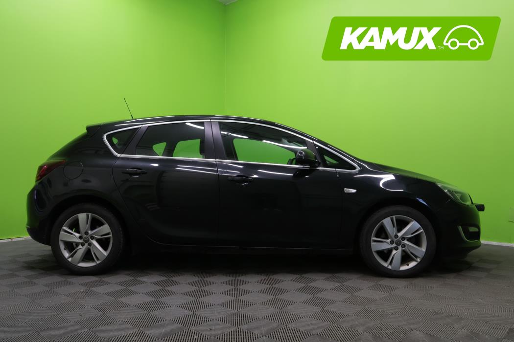 Opel Astra 2014
