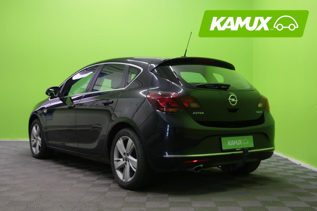 Opel Astra 2014
