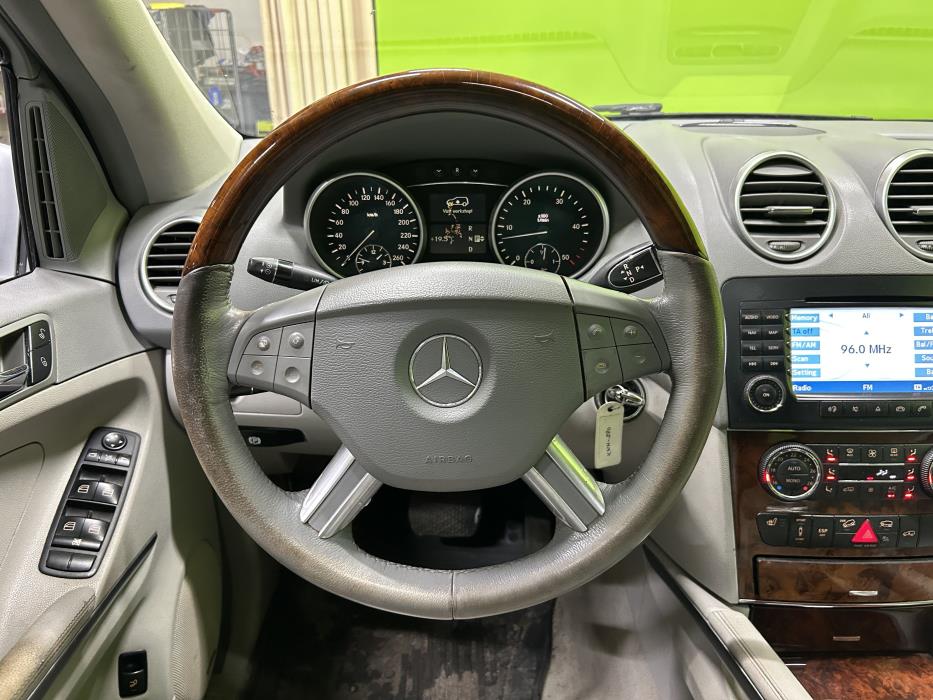 Mercedes-Benz ML 2006