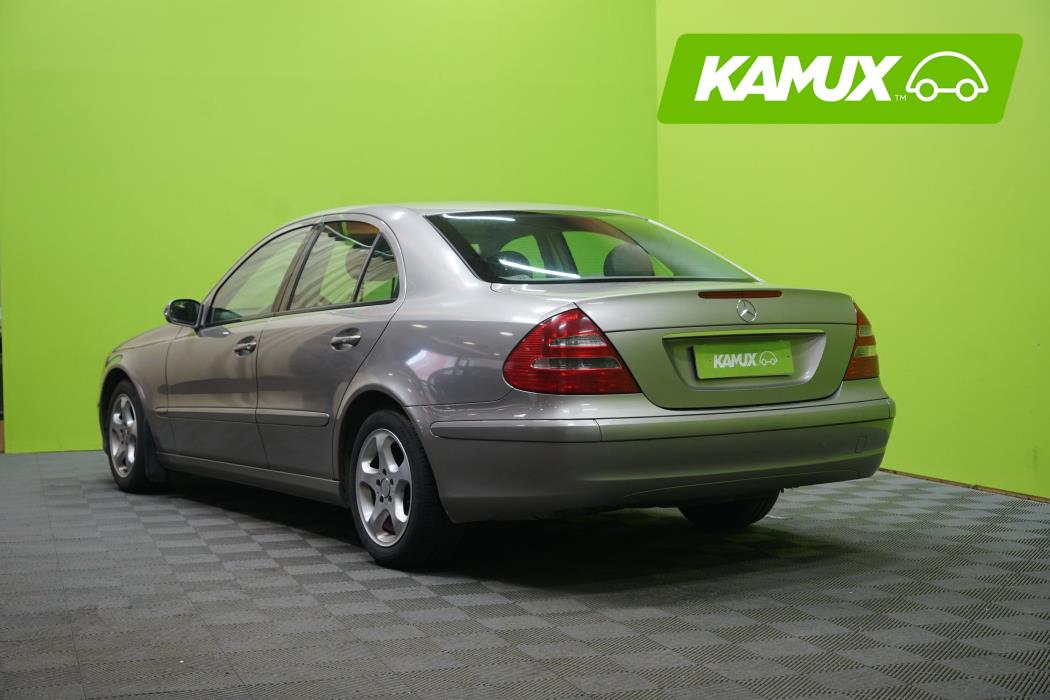 Mercedes-Benz E 2003