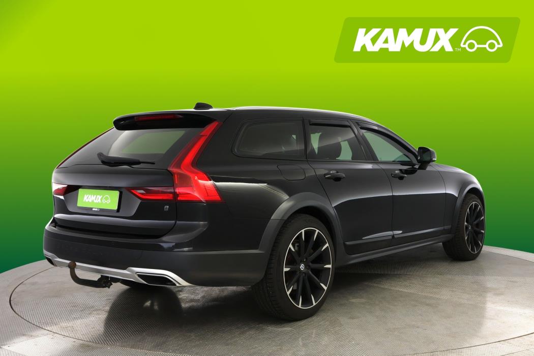 Volvo V90 Cross Country 2018