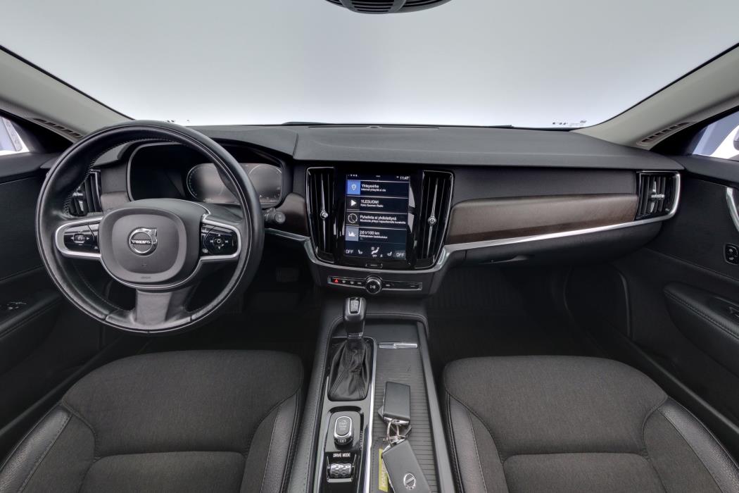 Volvo V90 Cross Country 2018