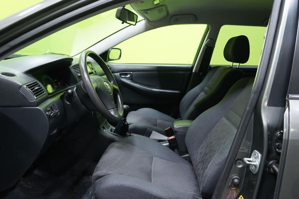 Toyota Corolla 2003