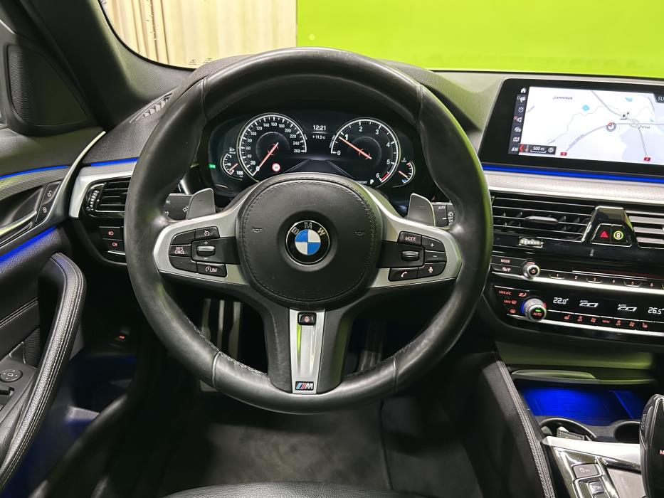 BMW 520 2018