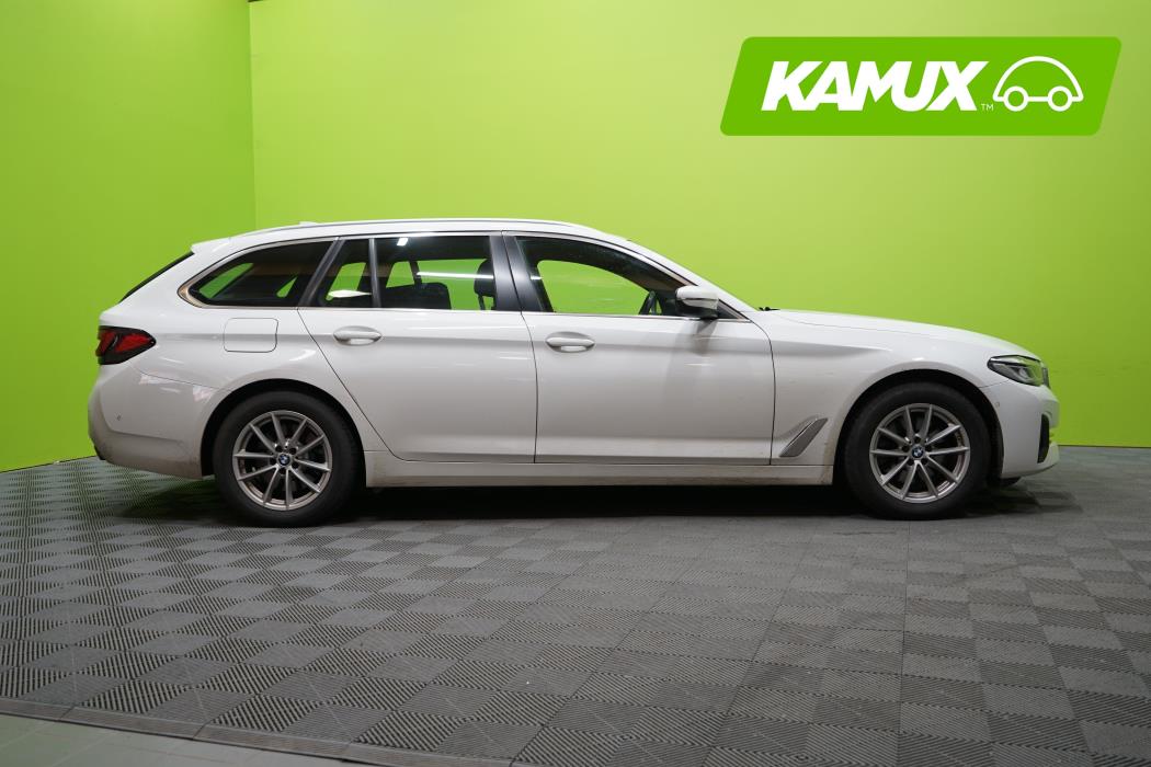 BMW 520 2022