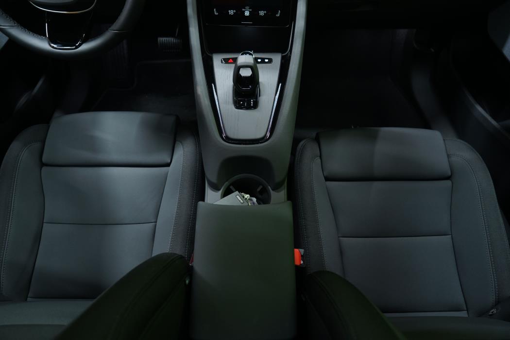 Polestar 2 2025