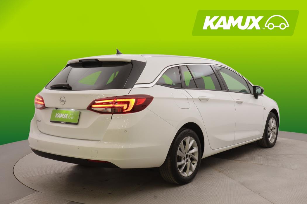 Opel Astra 2022