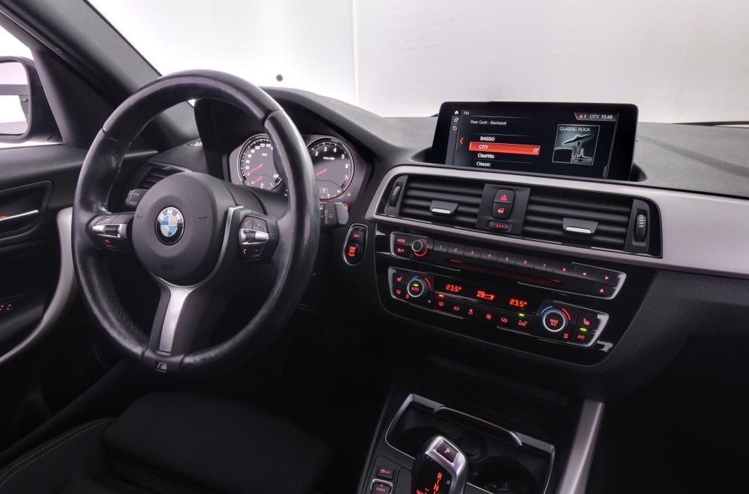 BMW 118 2019
