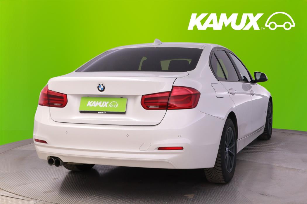 BMW 330 2016