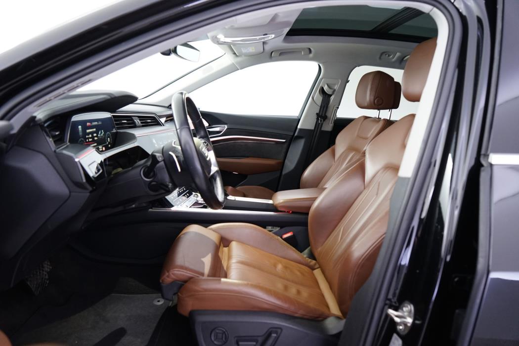 Audi e-tron 2019