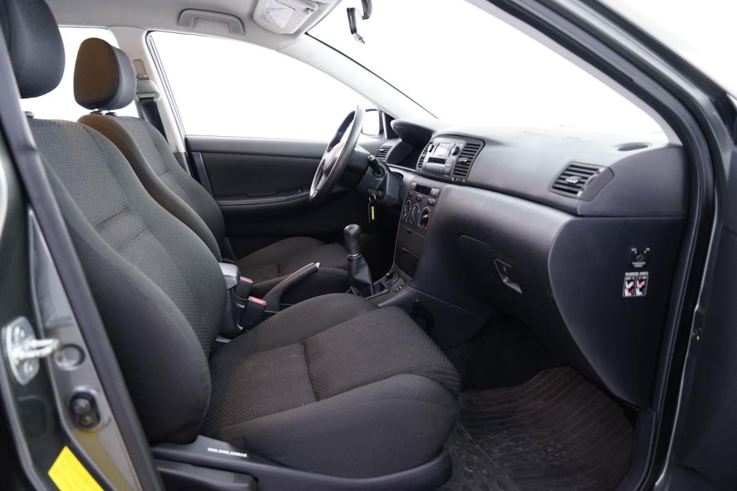 Toyota Corolla 2005