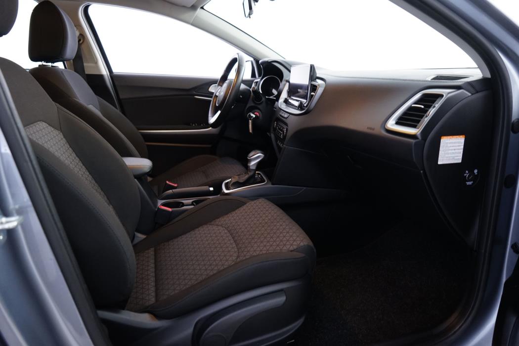Kia Ceed 2025