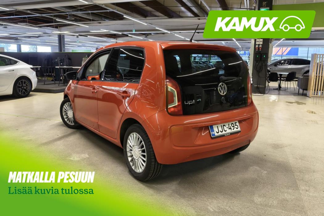 Volkswagen Up! 2014