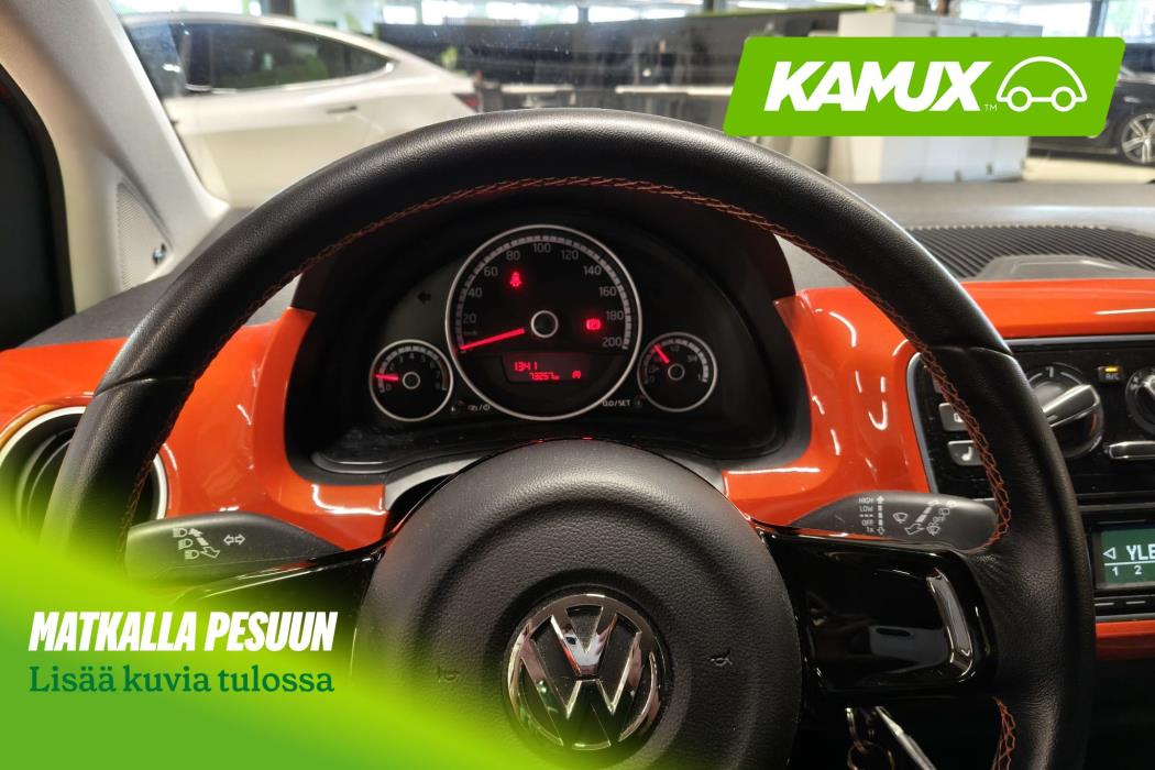 Volkswagen Up! 2014