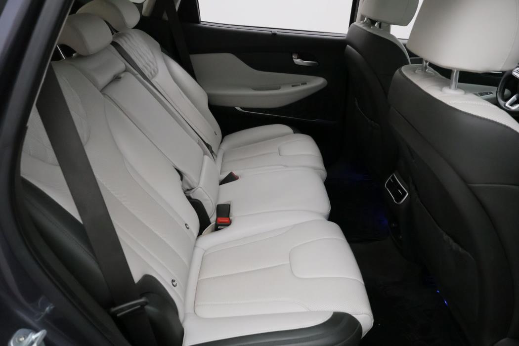 Hyundai Santa Fe 2022