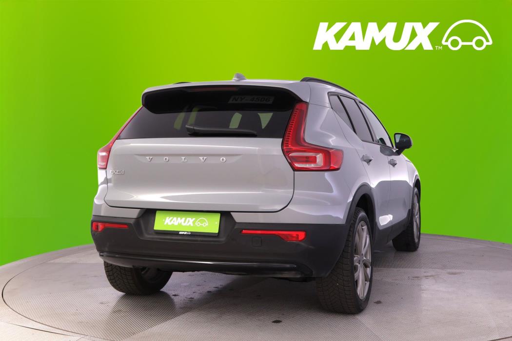 Volvo EX40 2024