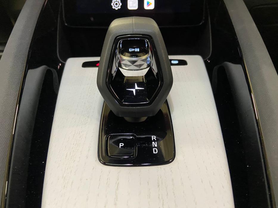 Polestar 2 2025