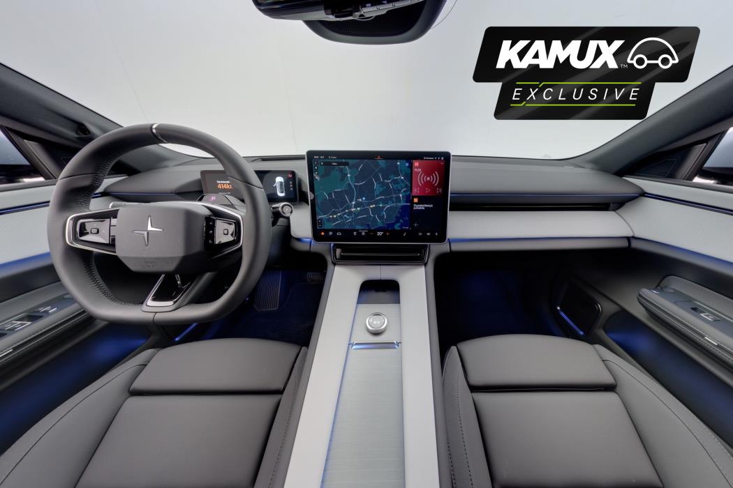 Polestar 4 2025