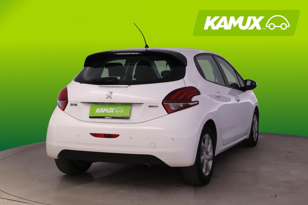 Peugeot 208 2016