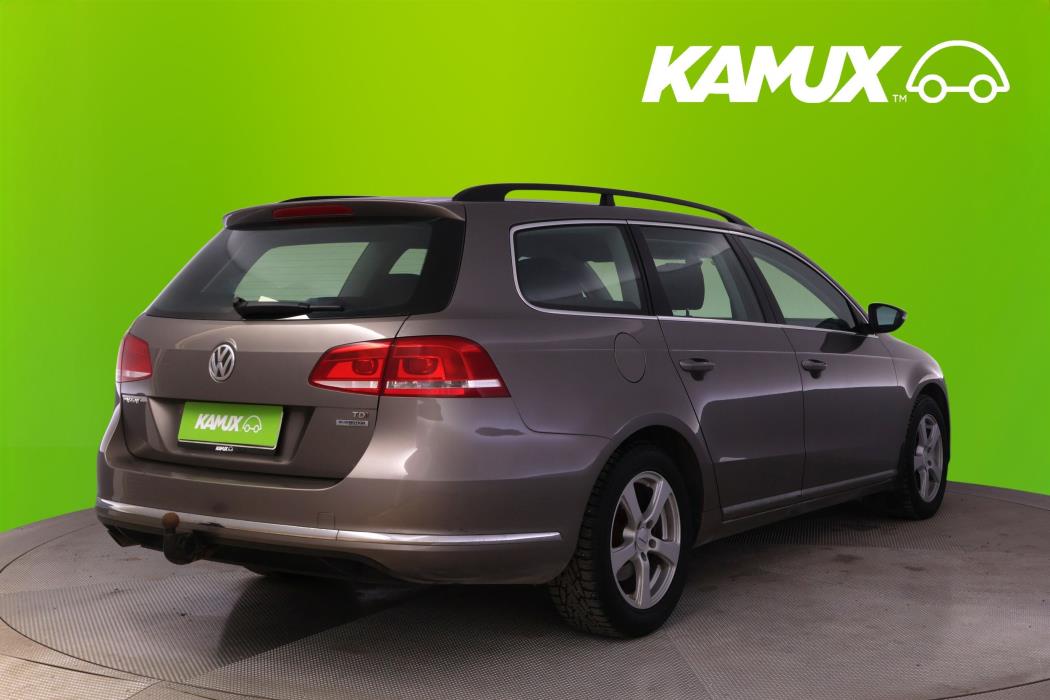 Volkswagen Passat 2011