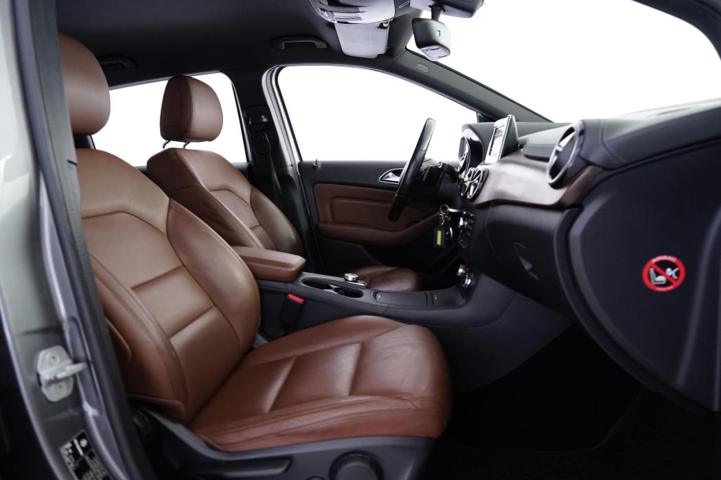 Mercedes-Benz B 2012