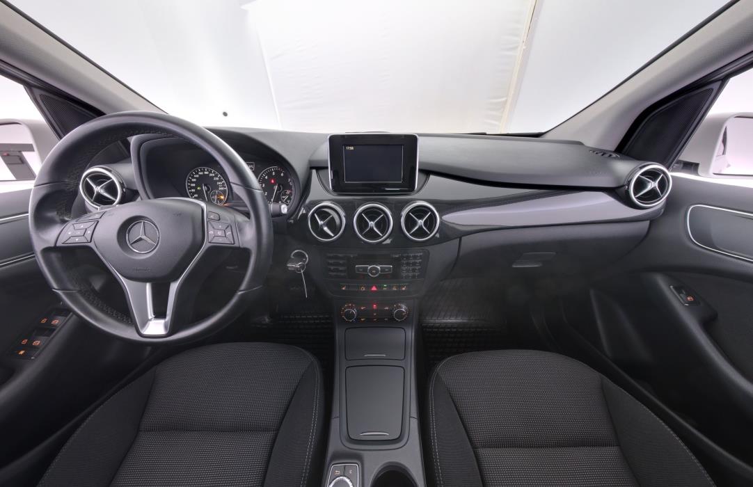 Mercedes-Benz B 2012
