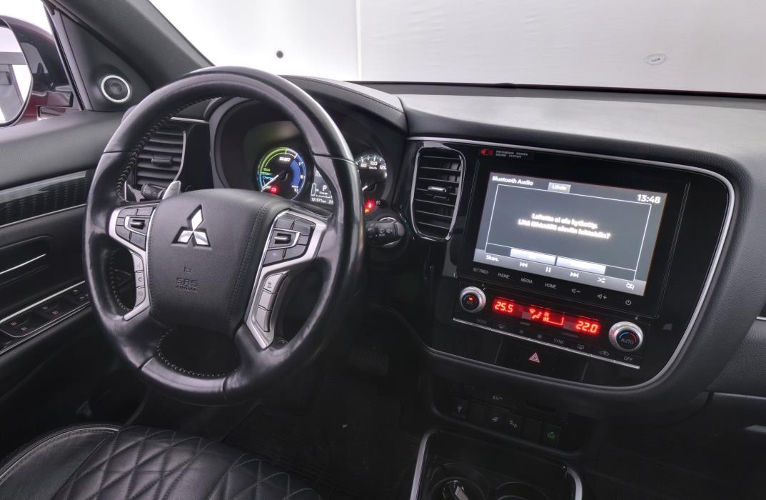 Mitsubishi Outlander PHEV 2019