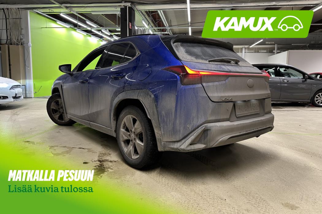 Lexus UX 2023