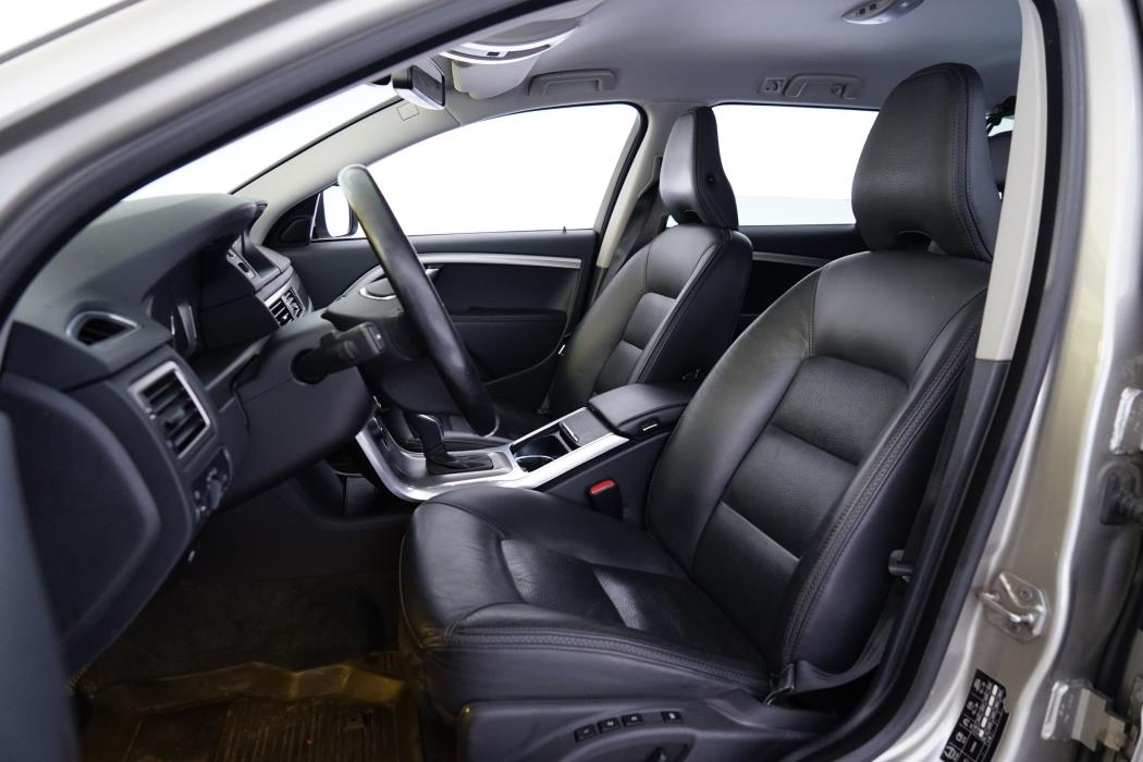 Volvo XC70 2014