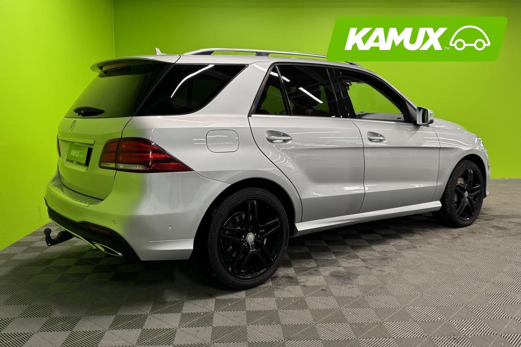 Mercedes-Benz GLE 2015