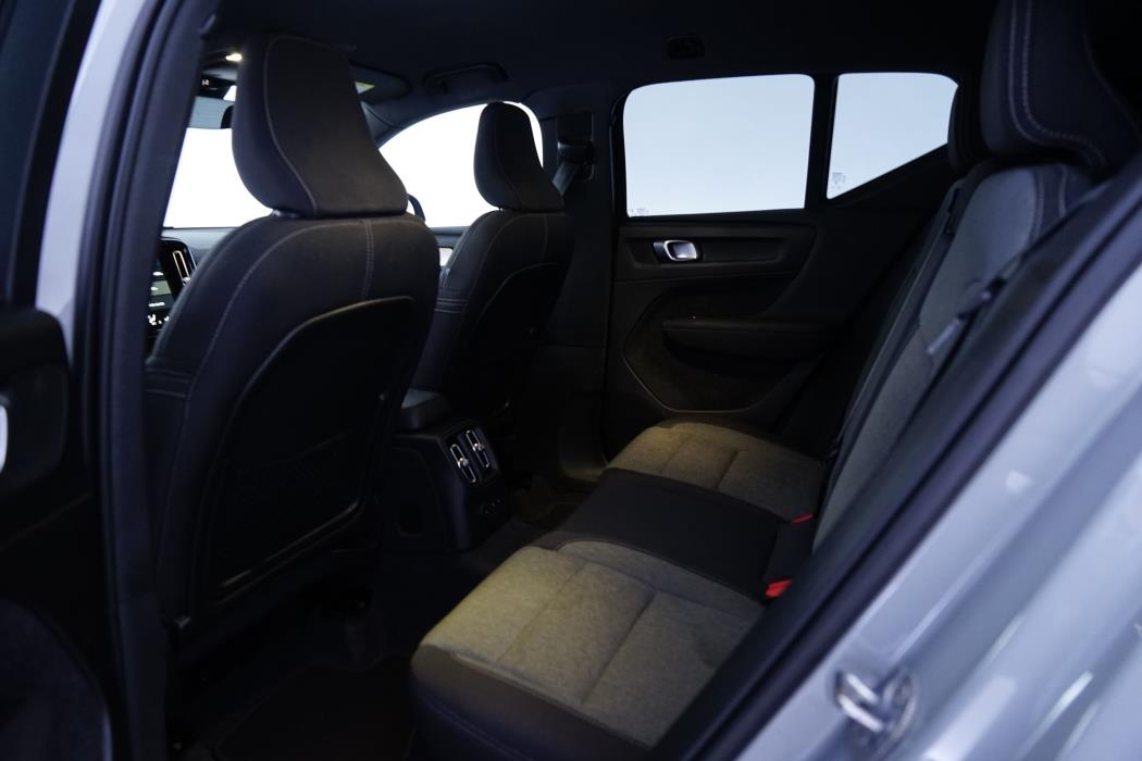 Volvo XC40 2024