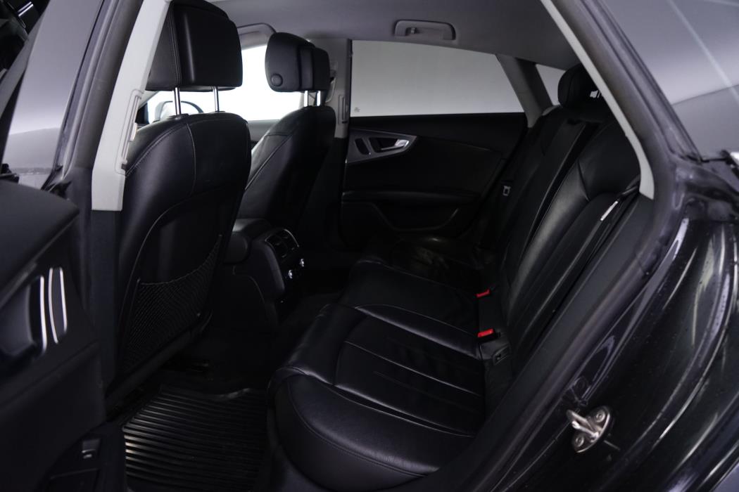 Audi A7 2011
