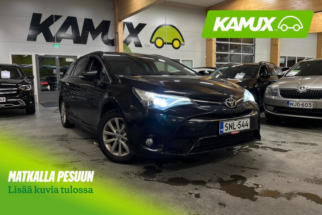 Toyota Avensis 2015
