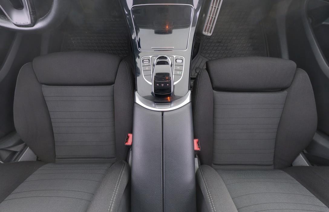 Mercedes-Benz C 2015