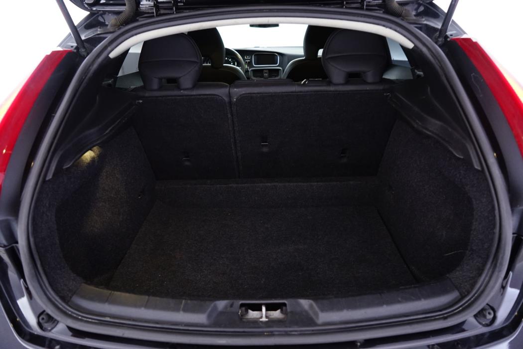 Volvo V40 2016