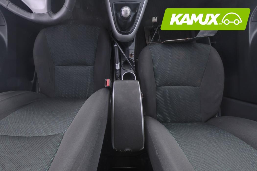 Toyota Verso 2012