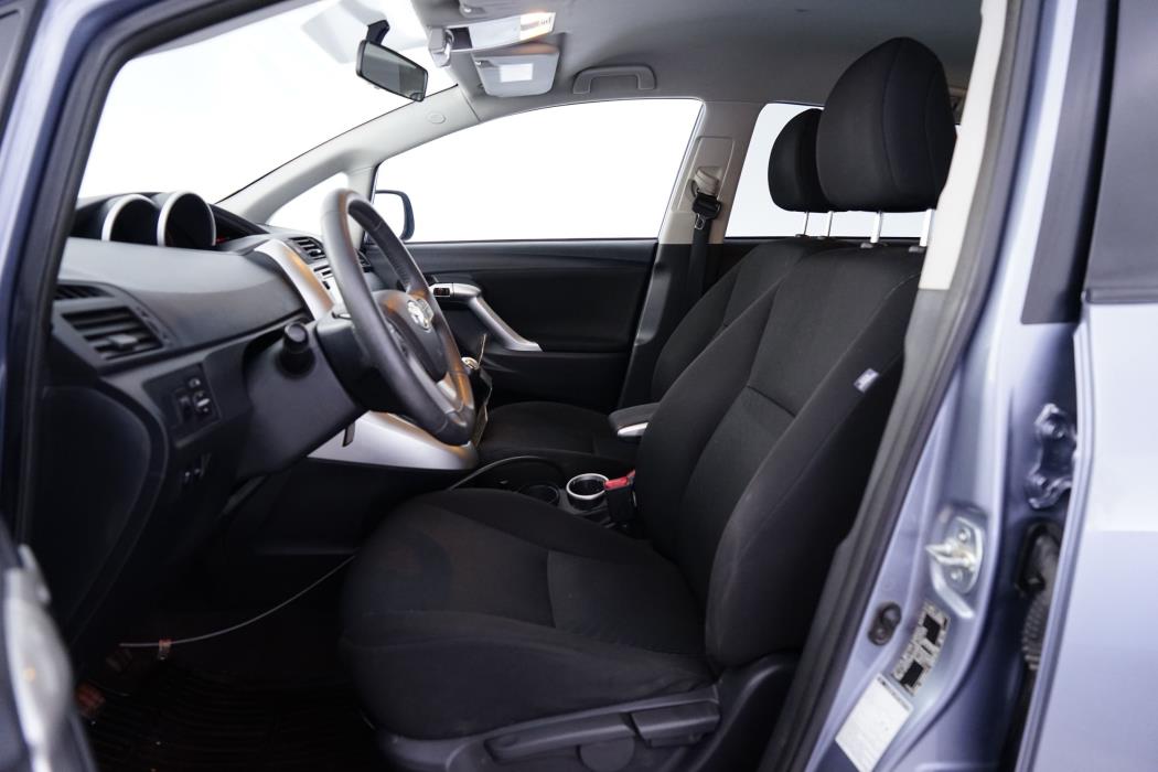 Toyota Verso 2012