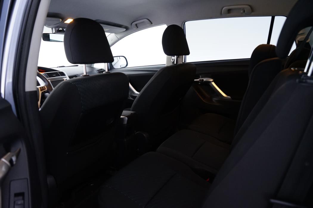Toyota Verso 2012