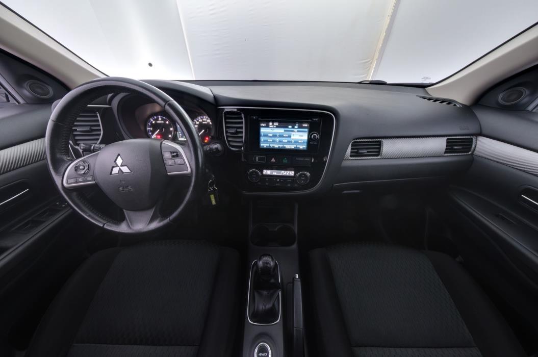 Mitsubishi Outlander 2014