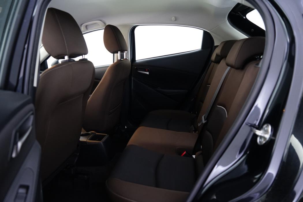 Mazda 2 2020