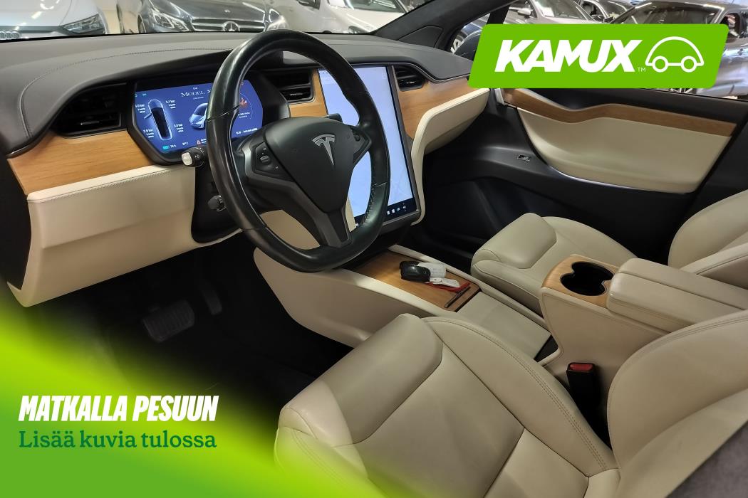 Tesla Model X 2020