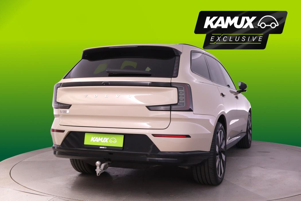 Volvo EX90 2025