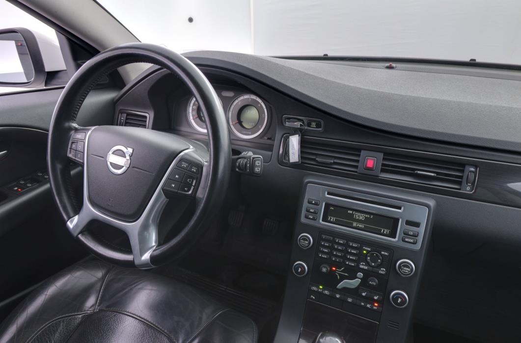 Volvo V70 2010