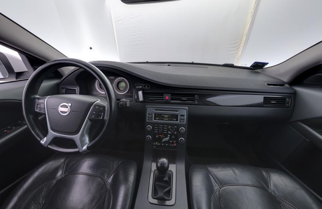 Volvo V70 2010