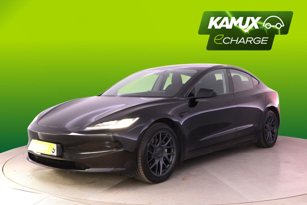 Tesla Model 3 2024