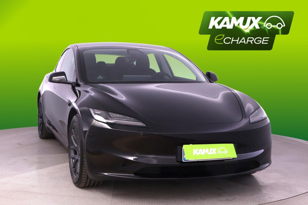 Tesla Model 3 2024