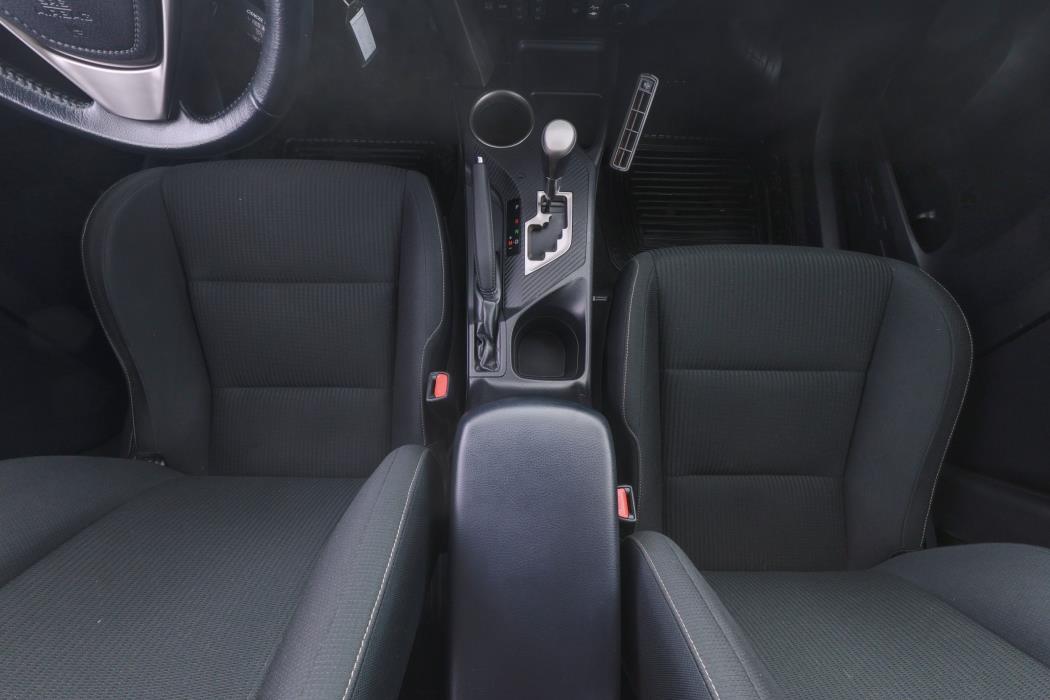 Toyota RAV4 2015