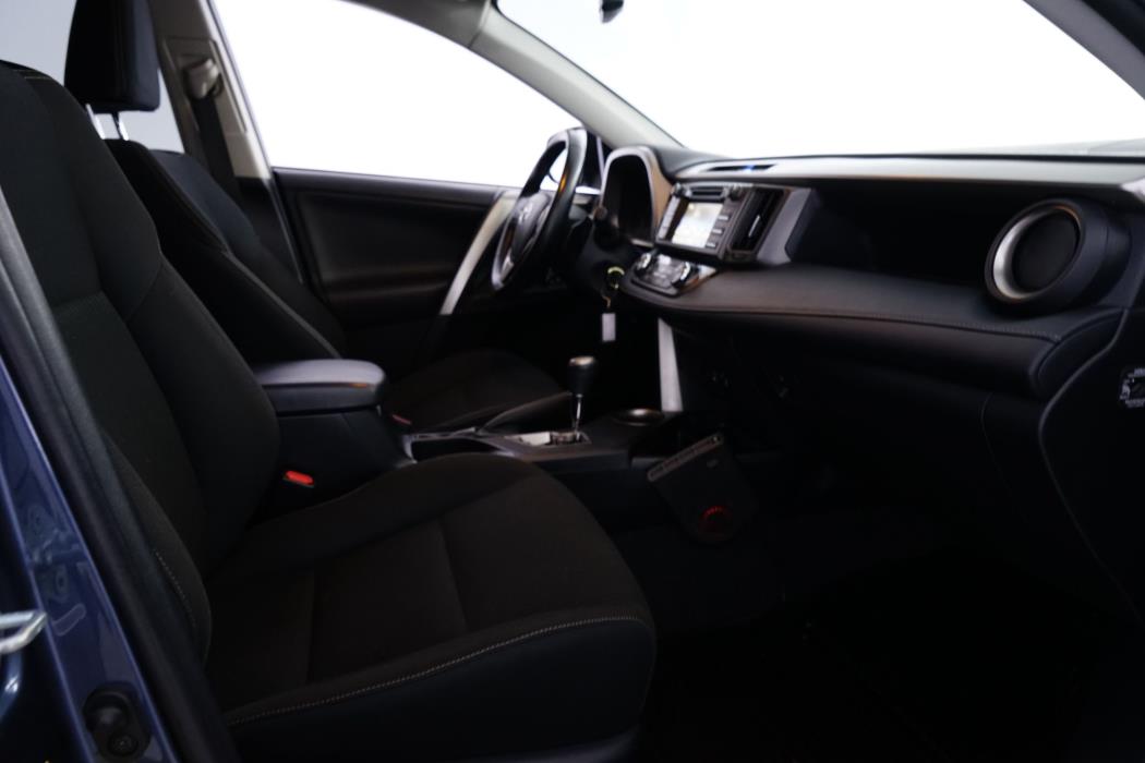 Toyota RAV4 2015