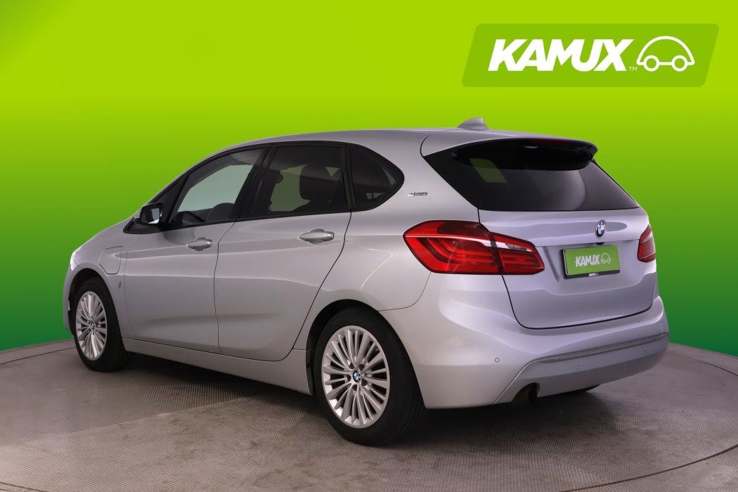 BMW 225 2017